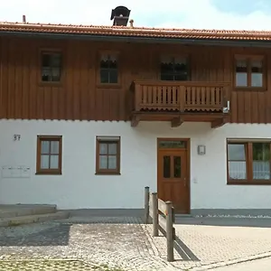 Reisenauer Apartment Marquartstein